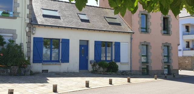 MAISON F3 - PLACE DUQUESNE - CONCARNEAU - REF G209